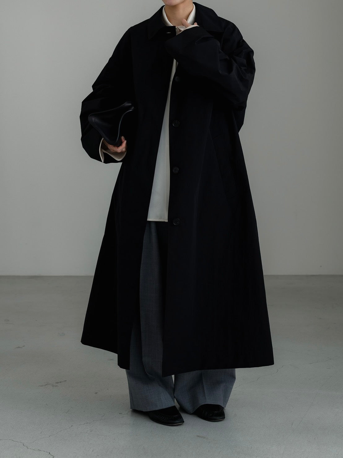 Powdery Taffeta Coat(Black)