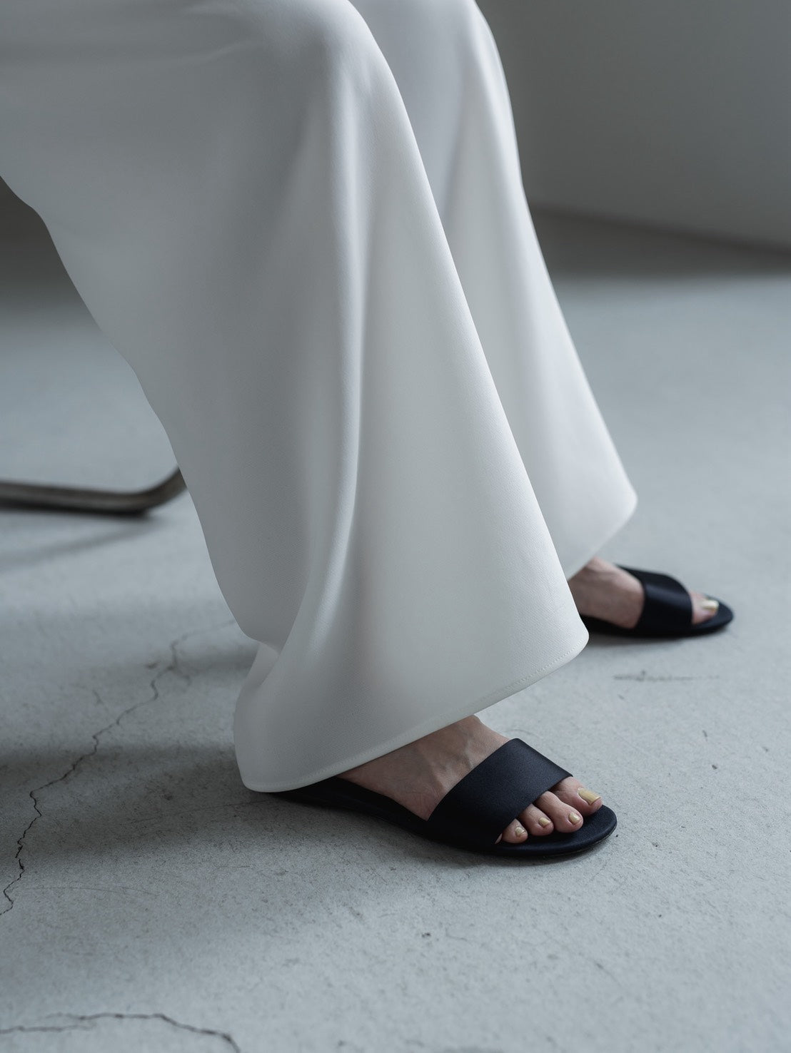 【PRE ORDER】Drape Easy Pants