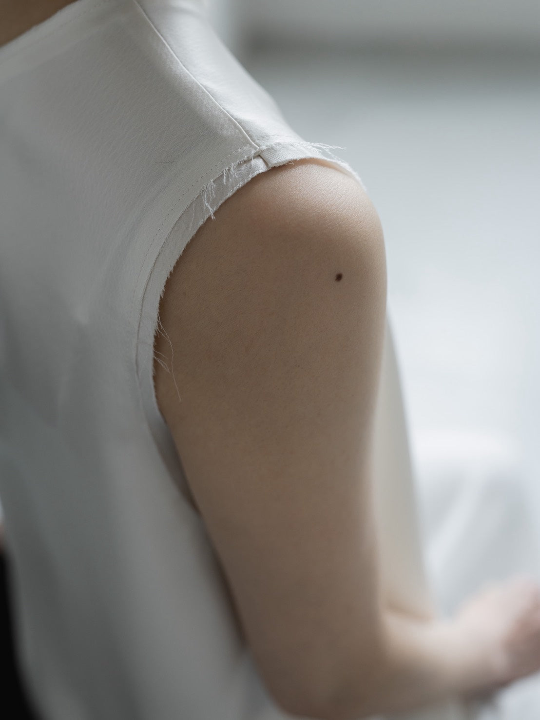 【PRE ORDER】Satin Tank Top