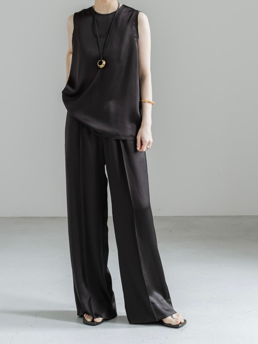 【PRE ORDER】Satin Tank Top