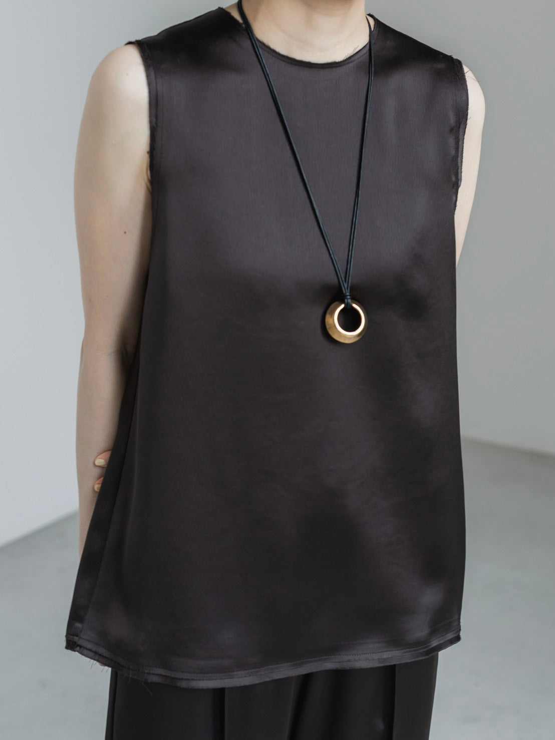 【PRE ORDER】Satin Tank Top