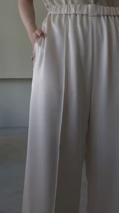 【PRE-ORDER】Satin Easy Pants (milk)
